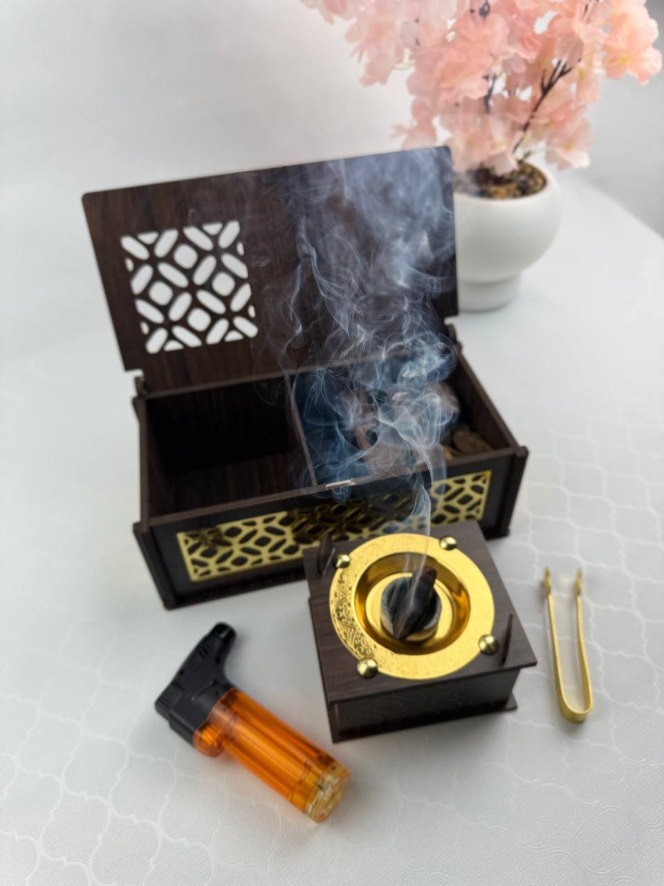 مباخر صغيرة منوعة