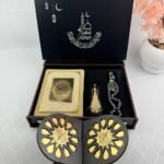 photo 6001517623188852213 y