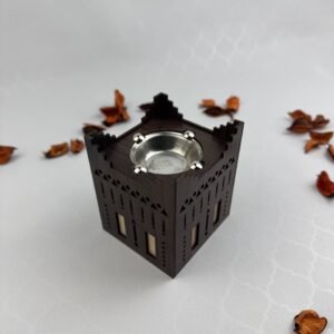 photo 6001517623188852283 y